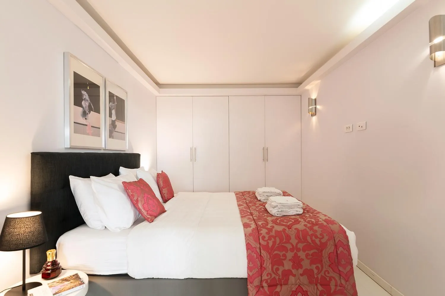 Modern 3 Bedrooms 3 Baths Full Center Of Párizs Apartman